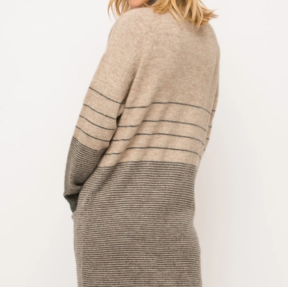 LUCKY LAST! Neutral Stripe color block cardigan - Picture 3 of 3